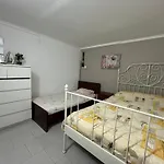 Stelios * Vrasná