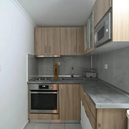 Stelios Appartement Vrasná